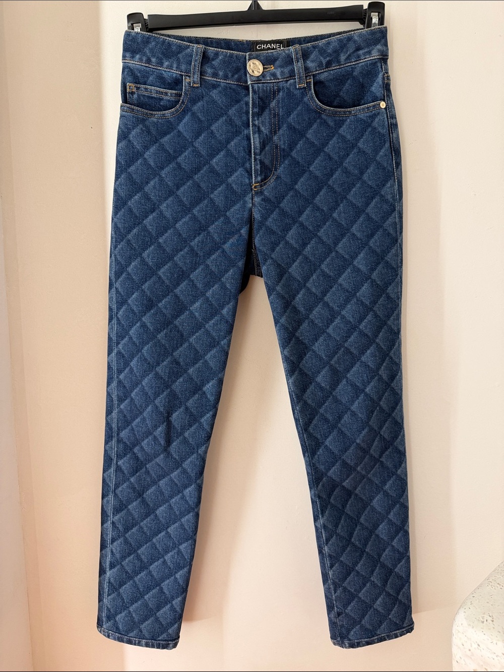 CHANEL Quilted Dark Blue Skinny Jeans for Women 100% authentic